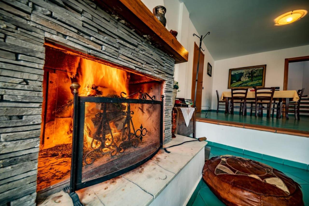 Pensiunea La Maison Bran  Exteriör bild